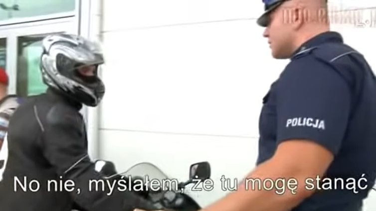 „Czy to jest rower?” – proste pytanie do motocyklisty od Pana policjanta z drogówki…